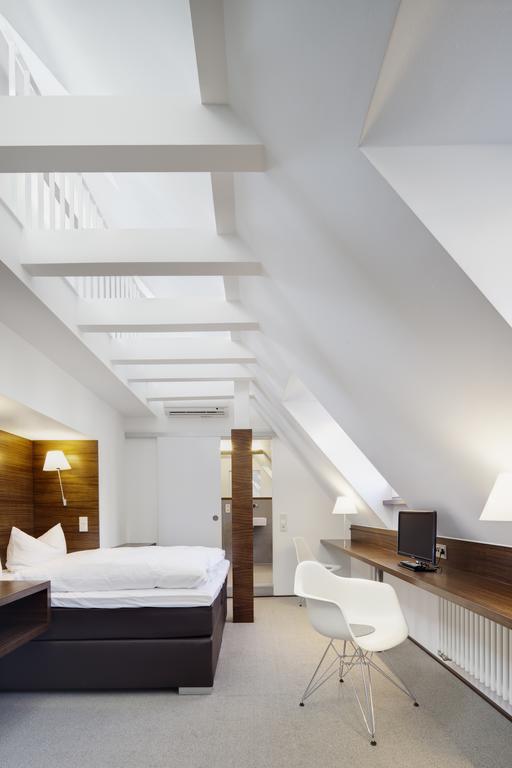 Stern Am Rathaus Hotell Köln Exteriör bild