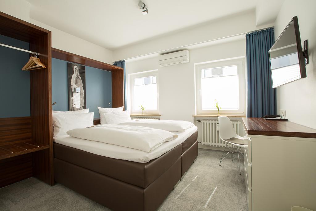 Stern Am Rathaus Hotell Köln Exteriör bild